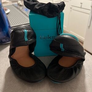TIEKS
